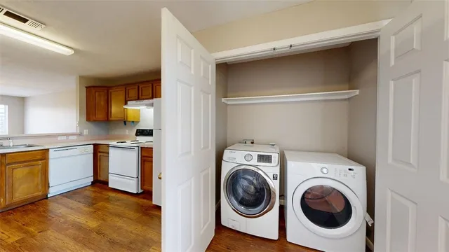 $1,100 | 1507 Hollow Hill Drive, Unit A, Bryan, TX 77802