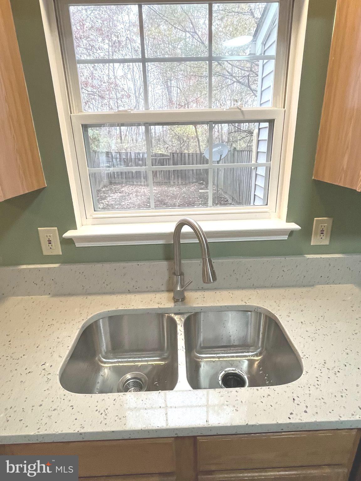 305 Sutton Court Winchester, VA 22601 - Photo 11 of 30 New stainless double bowl sink!