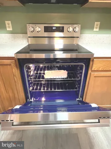 a close view of stove