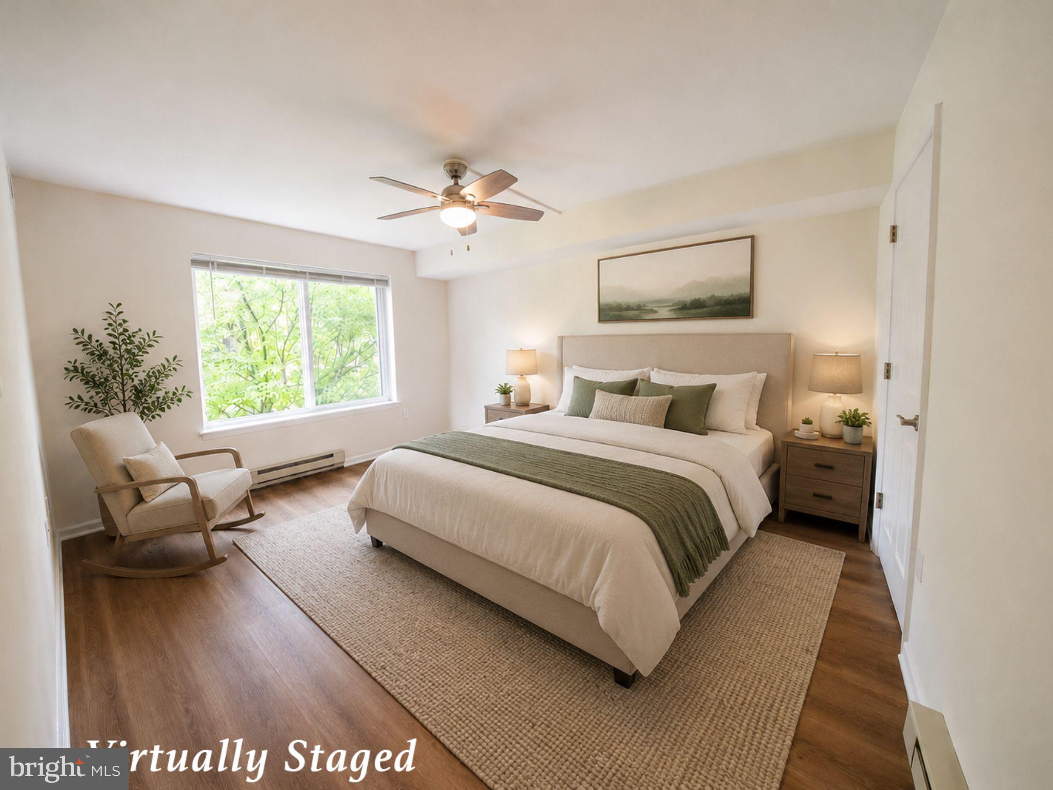 15210 Elkridge Way, Unit 912J Silver Spring, MD 20906 - Photo 4 of 35 Spacious primary bedroom