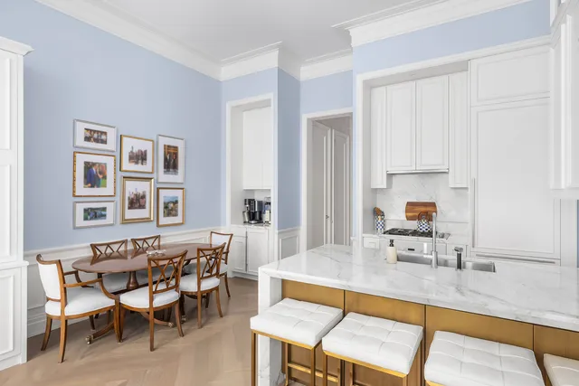 $9,950 | 108 Leonard Street, Unit 4J | TriBeCa