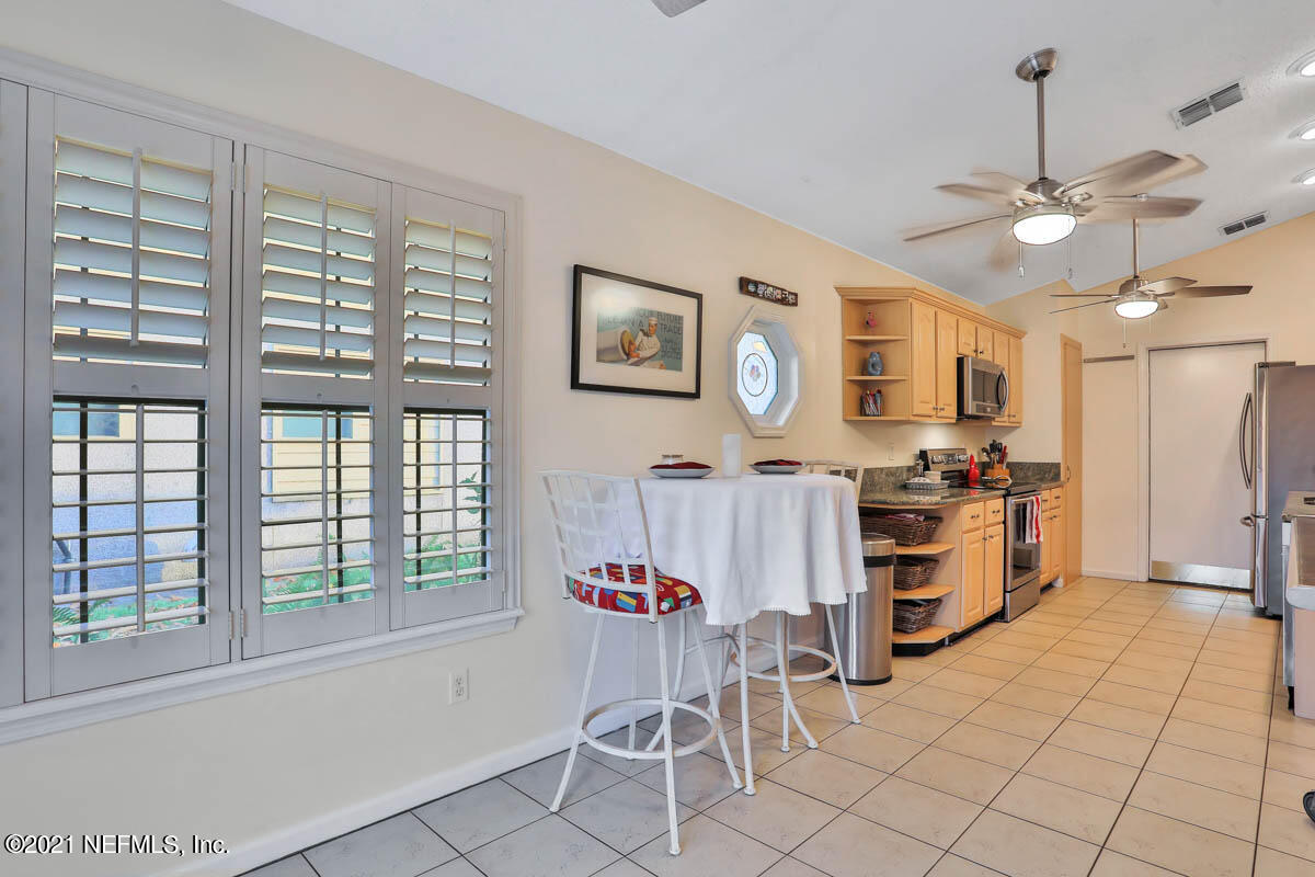 212 Pheasant Run Ponte Vedra Beach, FL 32082 - Photo 16 of 43 573A0049