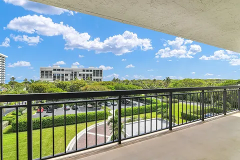$1,449,000 | 2001 North Ocean Boulevard, Unit 502, Boca Raton, FL 33431
