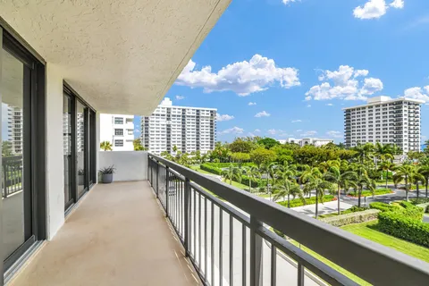 $1,449,000 | 2001 North Ocean Boulevard, Unit 502, Boca Raton, FL 33431