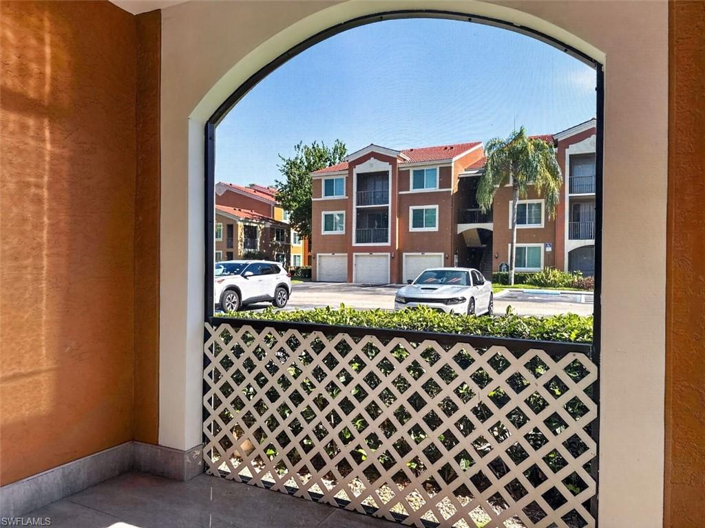 1235 Reserve Way, Unit 5 Naples, FL 34105 - Photo 26 of 38