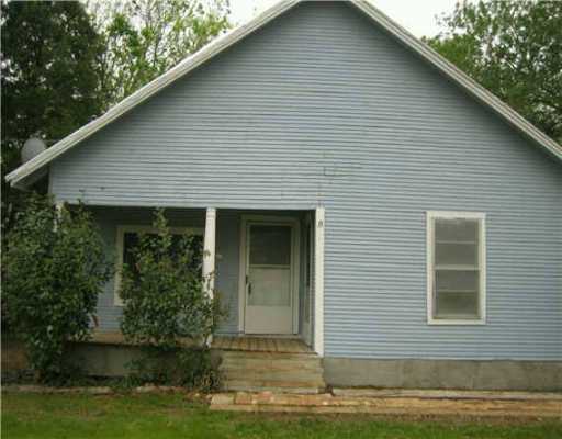 106 Washington Street Elgin, TX 78621 - Photo 1 of 1 Gallery Image 1