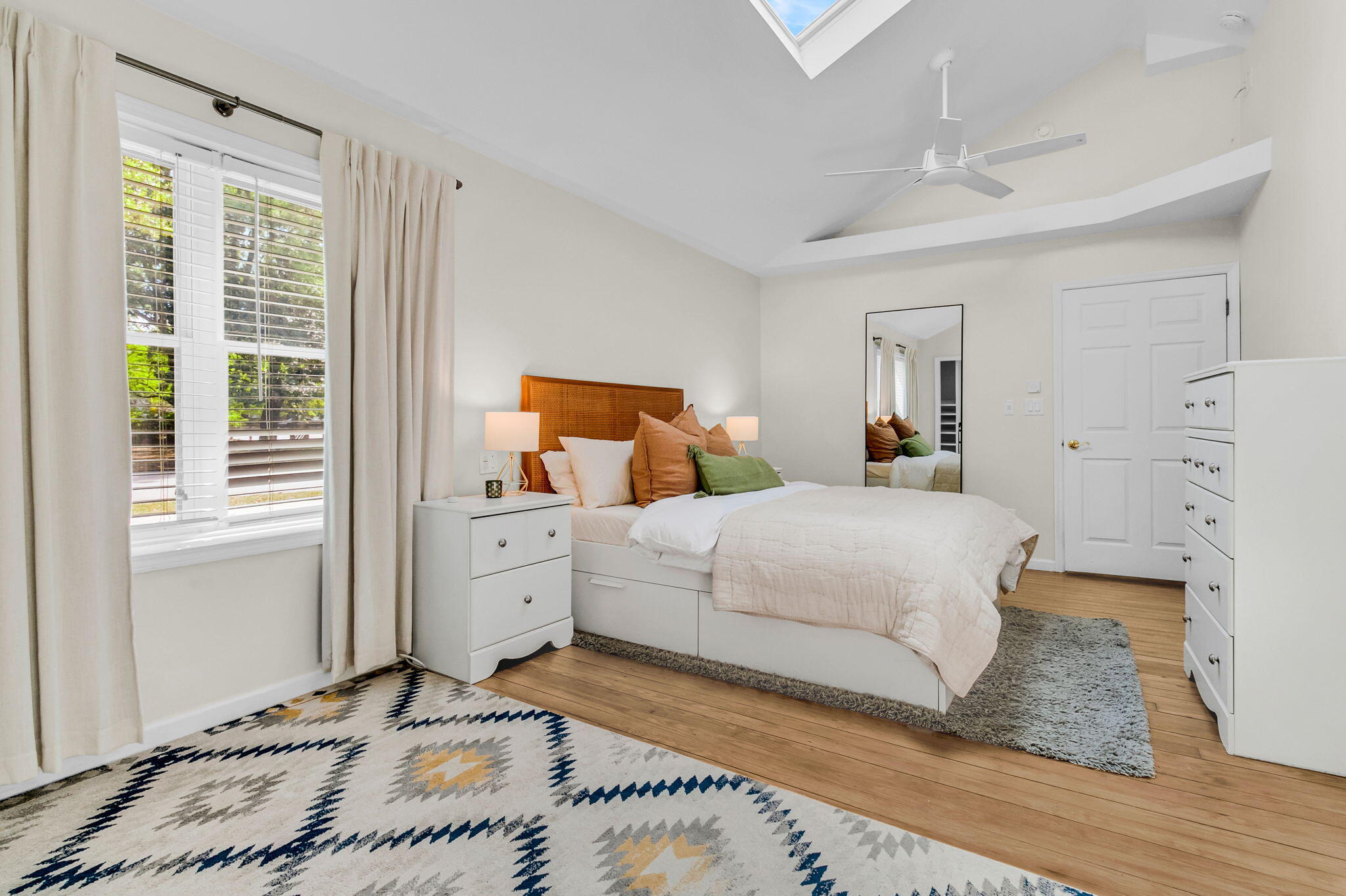 4950 North Rhett Avenue North Charleston, SC 29405 - Photo 21 of 60 CREM - 4950 N Rhett Ave-27