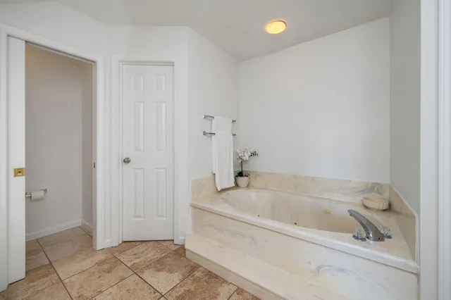 $529,000 | 810 Boulevard Of The Champions, Shalimar, FL 32579