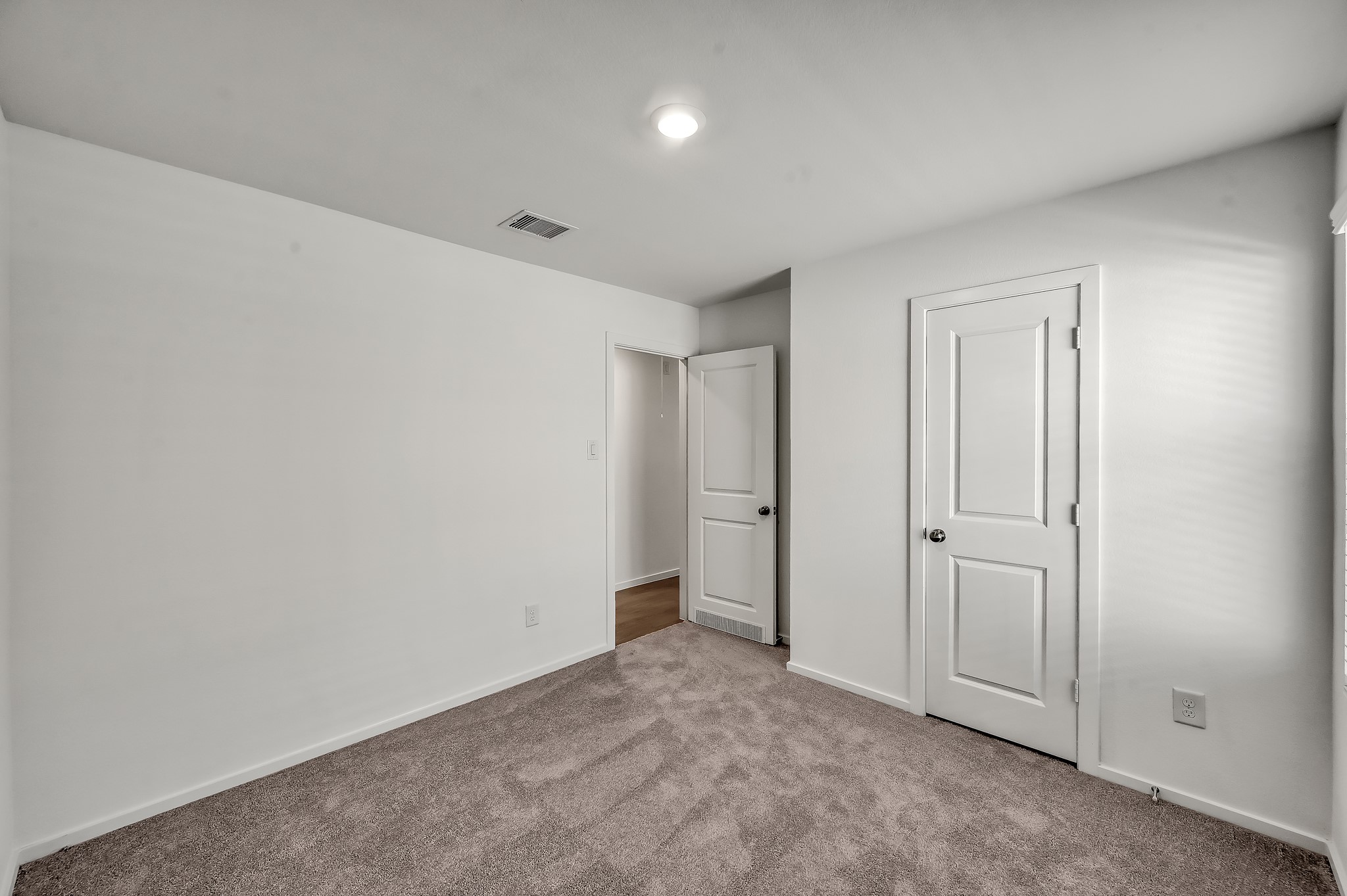 29635 Knollwood Bay Road Waller, TX 77484 - Photo 29 of 39 a view of an empty room
