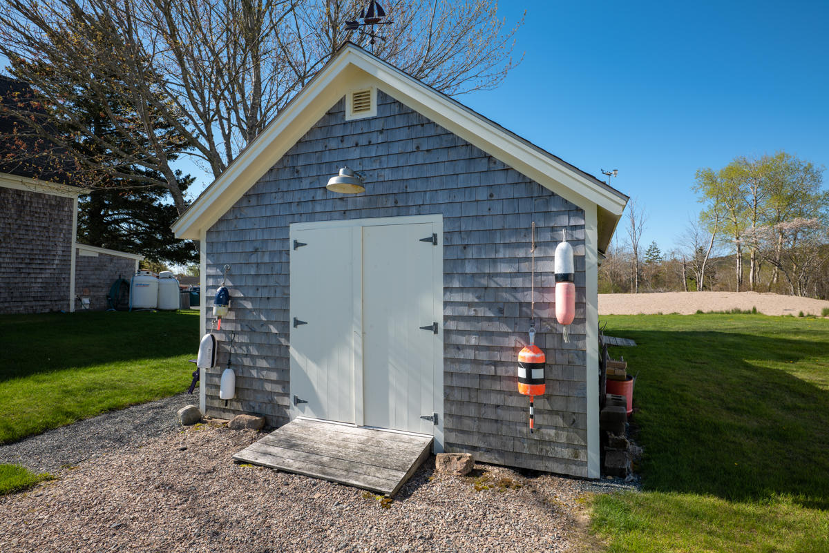 468 Main Street Birch Harbor, ME 04613 - Photo 8 of 44 468 Main Street 33