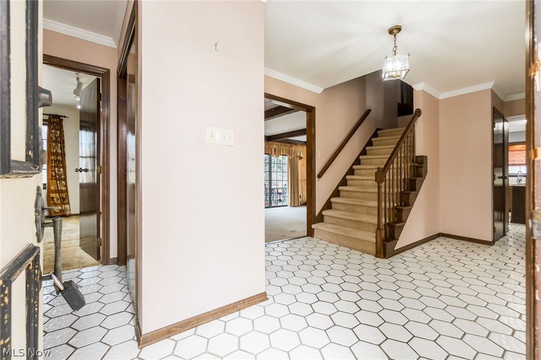 5180 Etna Road Columbus, OH 43213 - Photo 5 of 50