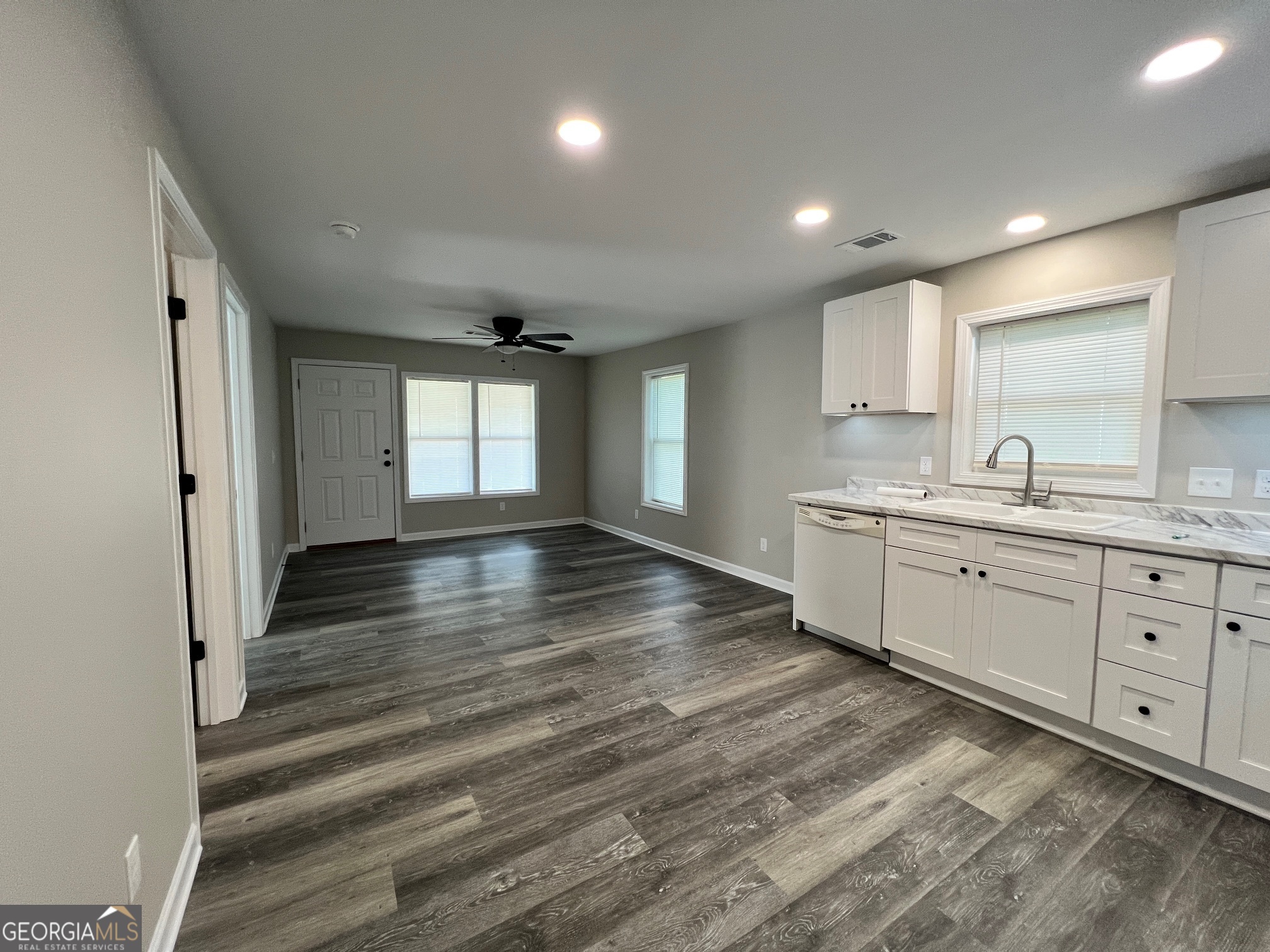 416 Gordon Street Elberton, GA 30635 - Photo 12 of 15