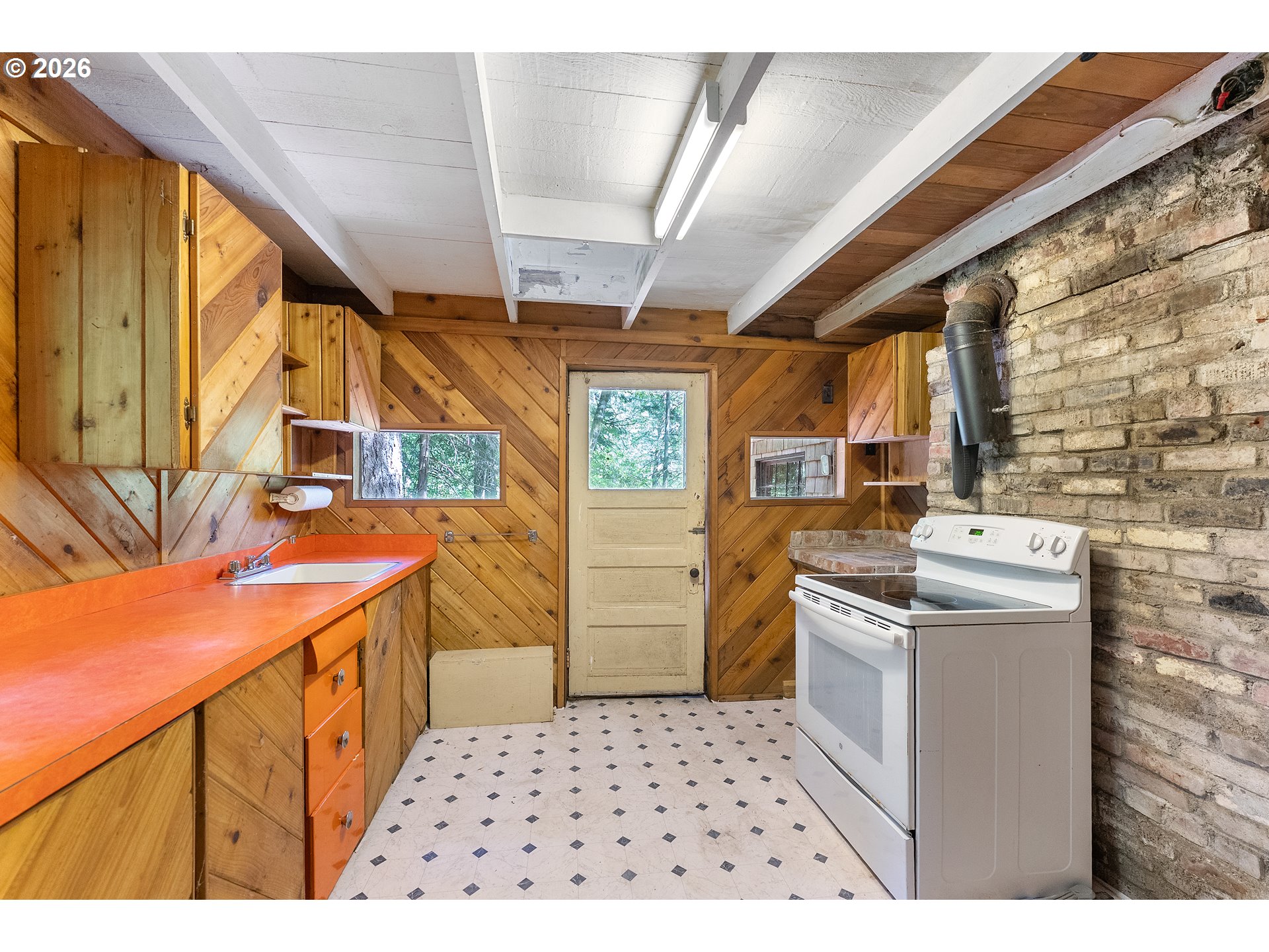 29544 Road 12 Rhododendron, OR 97049 - Photo 15 of 44 Kitchen