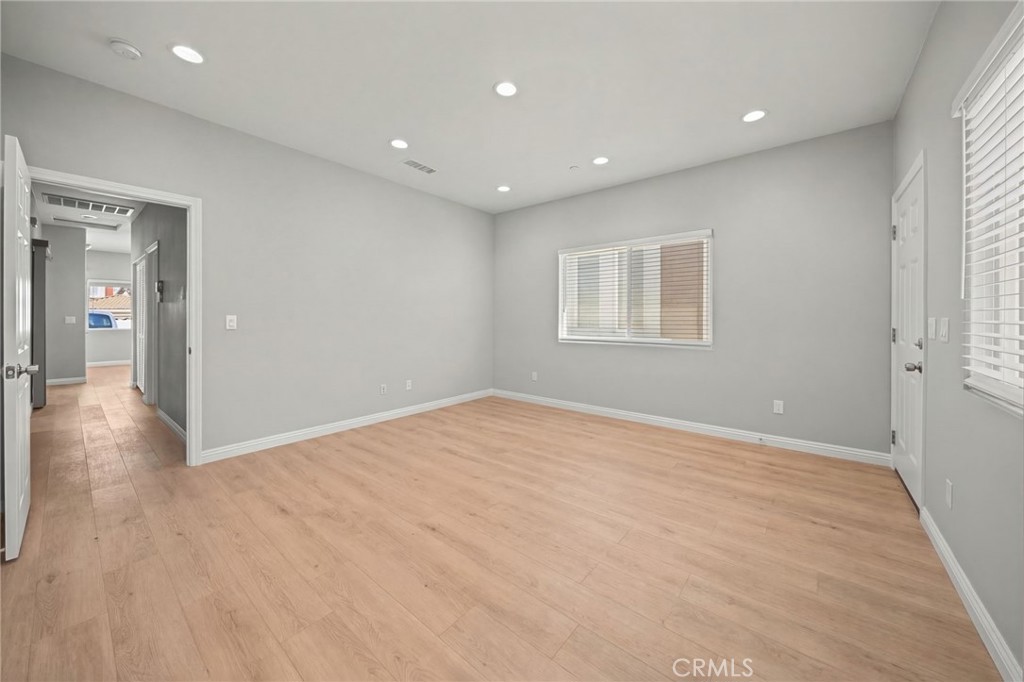 1240 San Cristobal Drive Riverside, CA 92506 - Photo 8 of 67