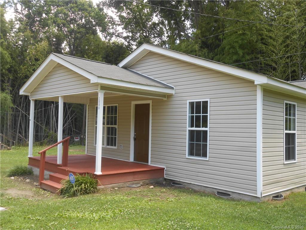 1008 John Williams Road Clover, SC 29710 - Photo 3 of 22 Gallery Image 3