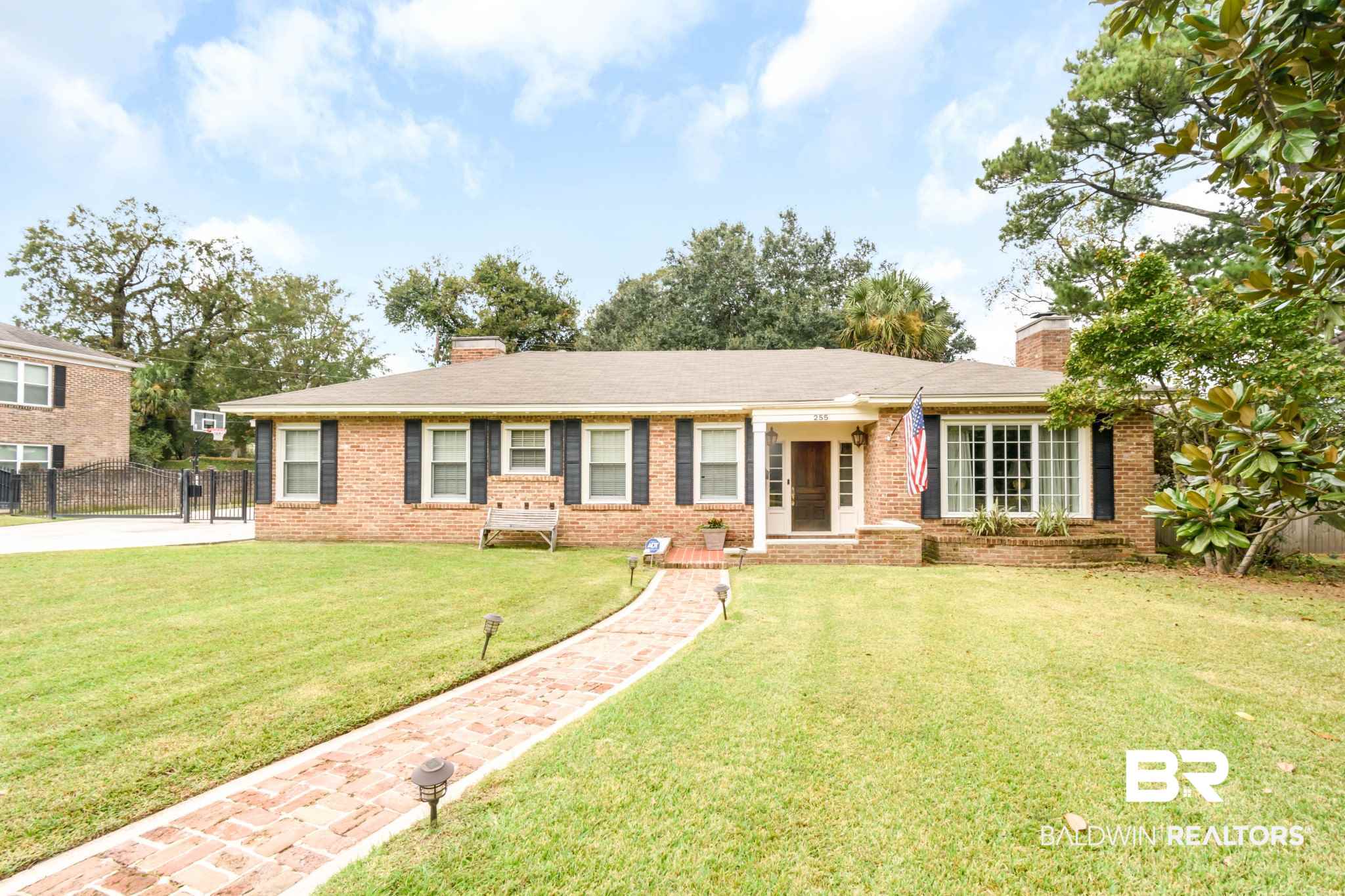 255 Woodlands Avenue Mobile, AL 36607 - Photo 1 of 34