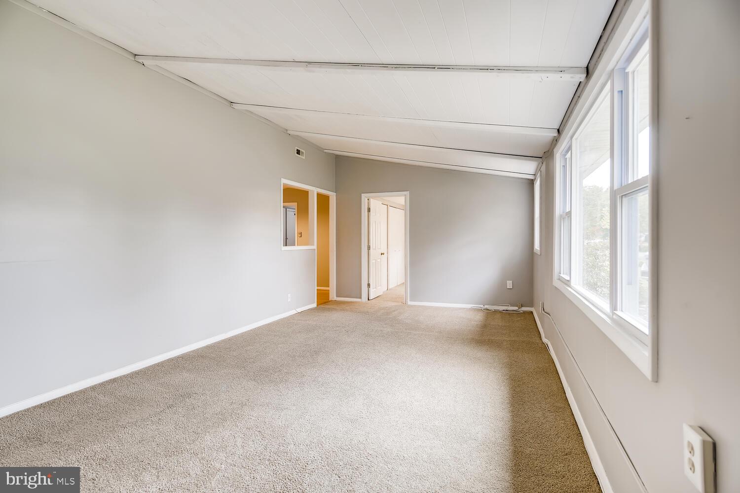 3903 Walters Road Edgewood, MD 21040 - Photo 4 of 28 Gallery Image 4