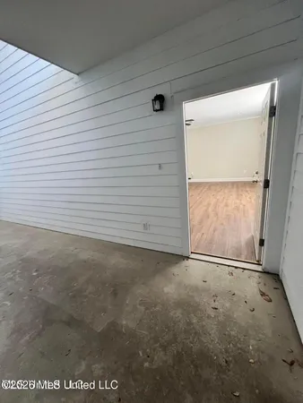 $1,800 | 111 Armand Oaks, Ocean Springs, MS 39564