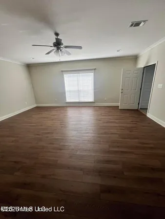 $1,800 | 111 Armand Oaks, Ocean Springs, MS 39564