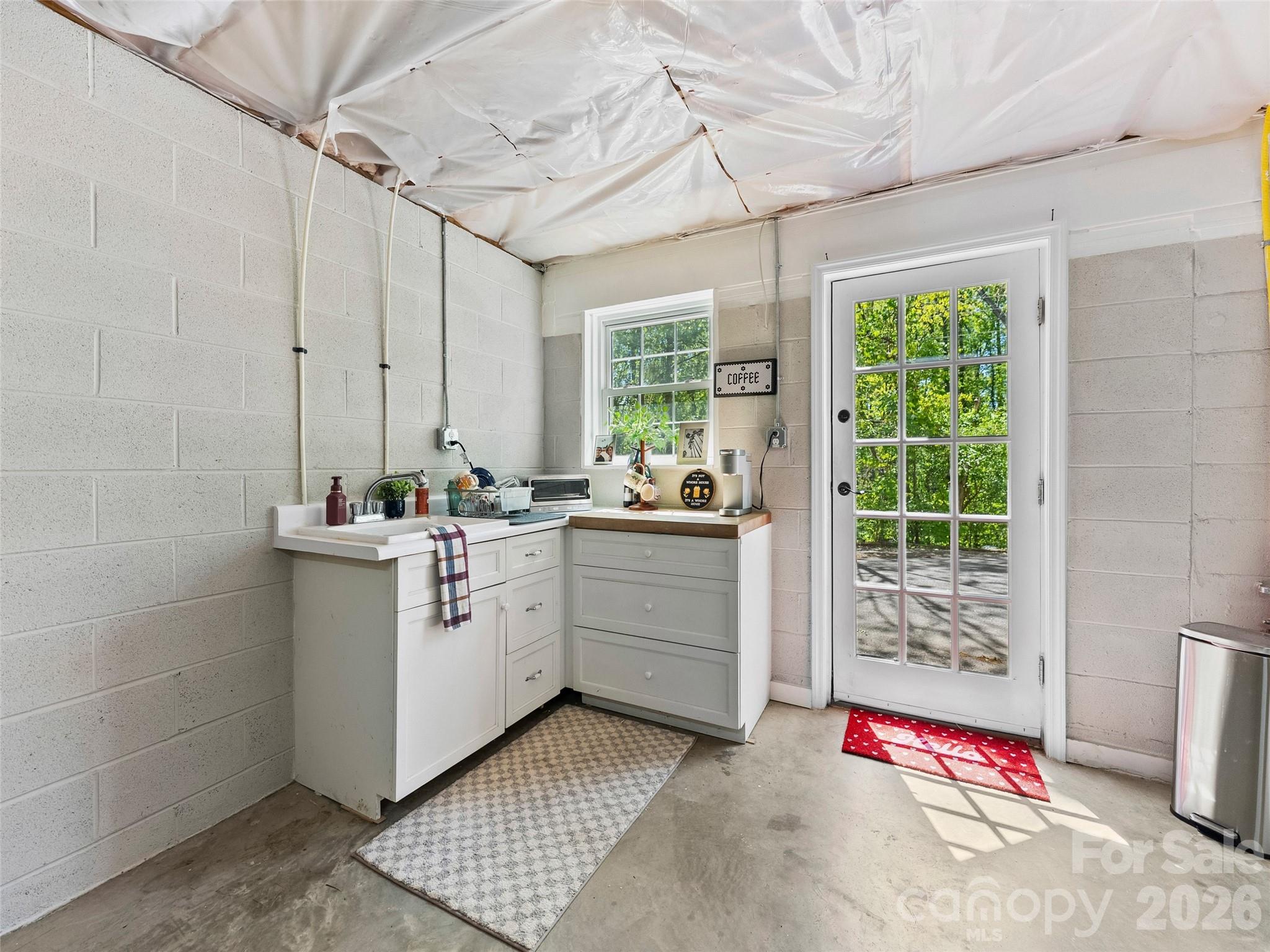 64 Wyoming Road Asheville, NC 28803 - Photo 23 of 42