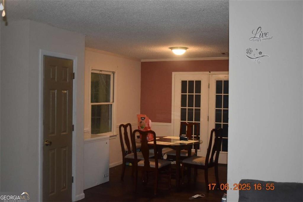 4433 Azalea Drive Macon, GA 31210 - Photo 3 of 24 a view of a dining room with furniture