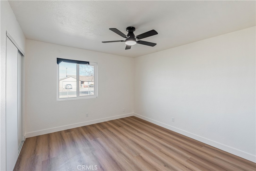 12850 Lakota Road Apple Valley, CA 92308 - Photo 20 of 45 Bedroom 3