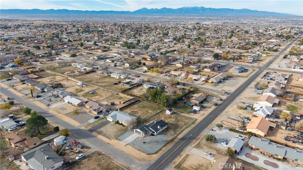 12850 Lakota Road Apple Valley, CA 92308 - Photo 35 of 45