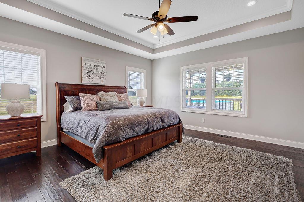 3760 South County Line Road Johnstown, OH 43031 - Photo 21 of 52 Tray Ceilings