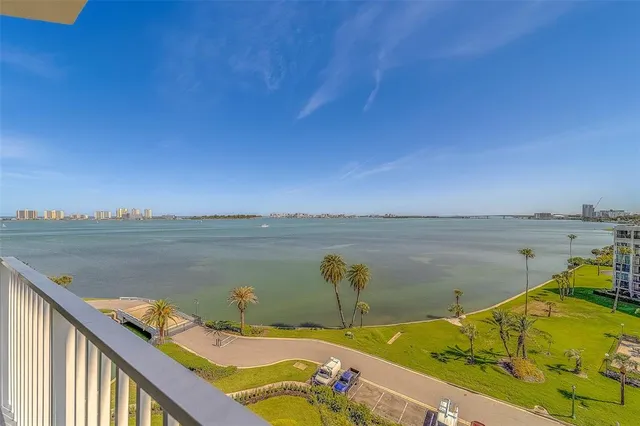 a view of a lake and outdoor space