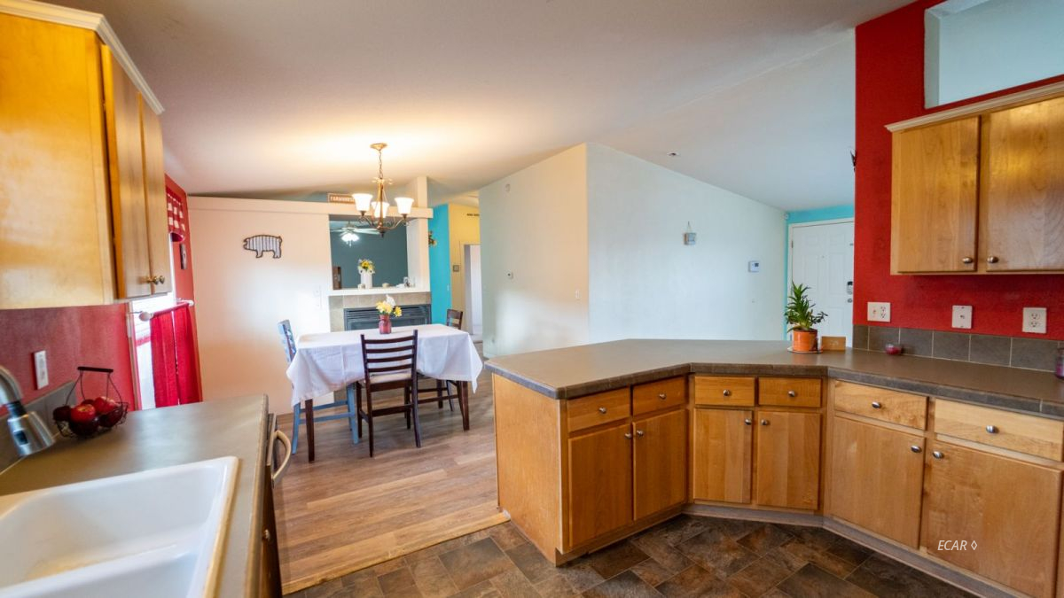 619 Spring Valley Parkway Spring Creek, NV 89815 - Photo 13 of 27 Gallery Image 13
