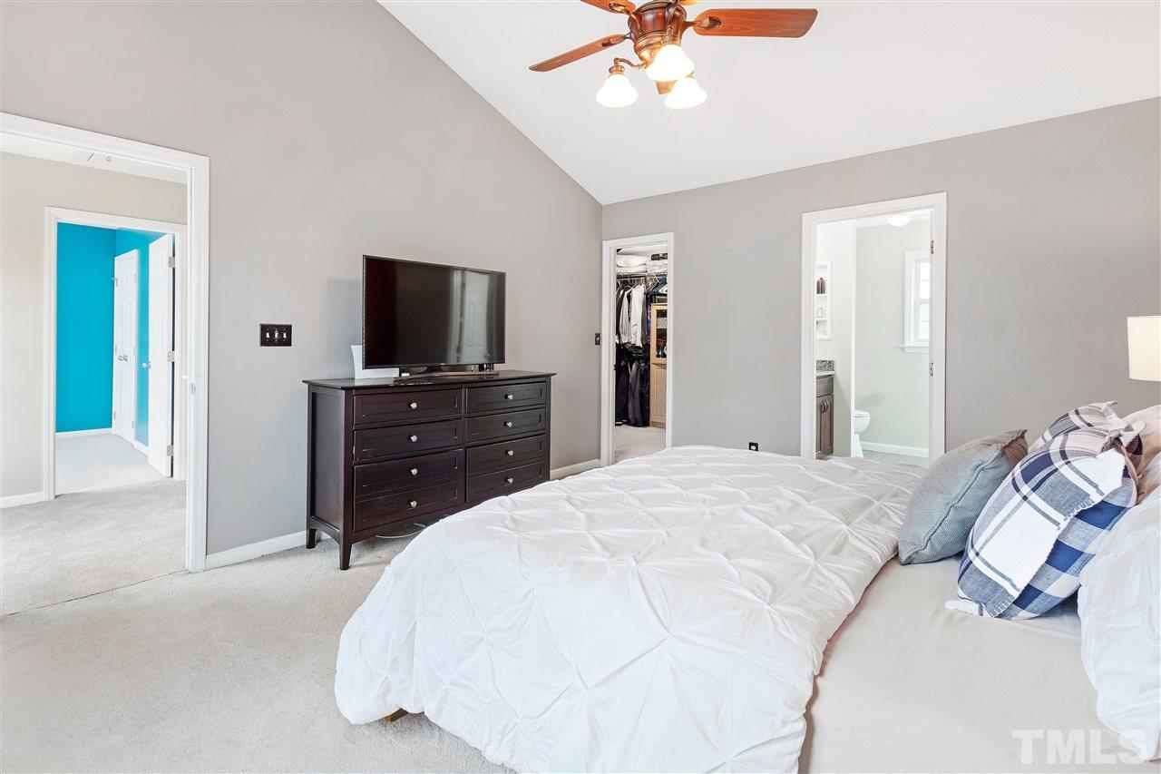2144 Haig Point Way Raleigh, NC 27604 - Photo 16 of 30 Gallery Image 16