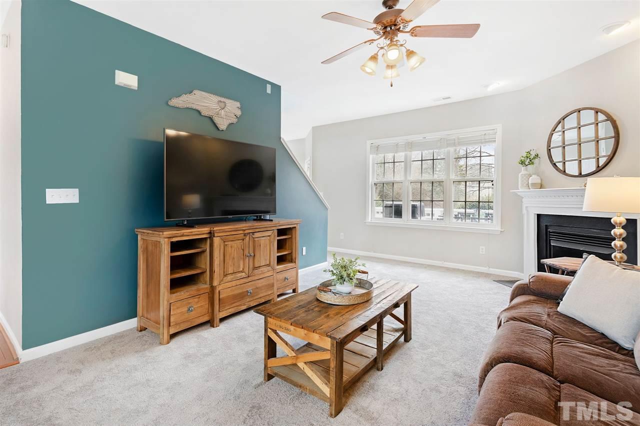 2144 Haig Point Way Raleigh, NC 27604 - Photo 4 of 30 Gallery Image 4
