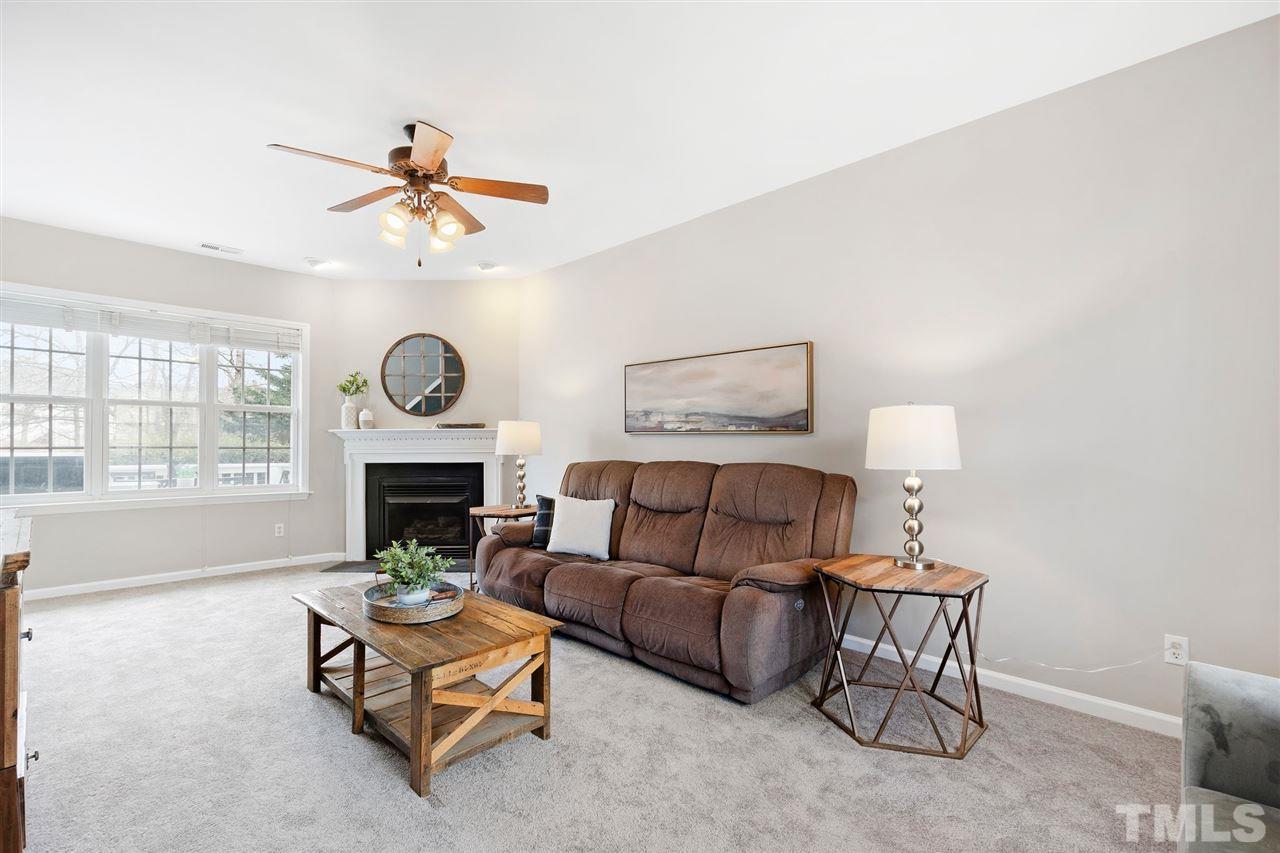 2144 Haig Point Way Raleigh, NC 27604 - Photo 5 of 30 Gallery Image 5