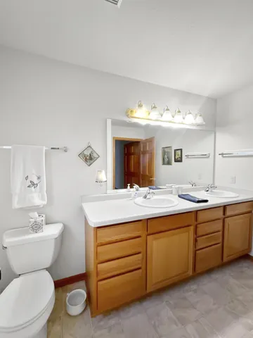 $275,000 | 1040 Covington Drive, Unit 1040, Sheboygan Falls, WI 53085