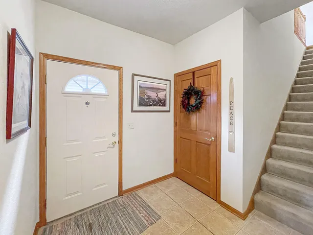 $275,000 | 1040 Covington Drive, Unit 1040, Sheboygan Falls, WI 53085