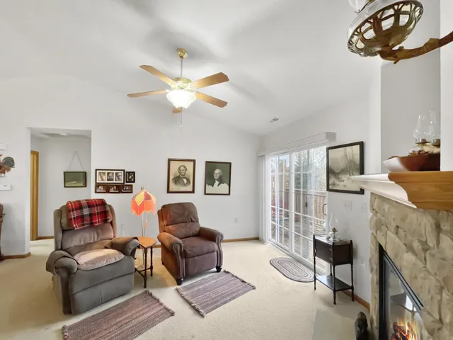 $275,000 | 1040 Covington Drive, Unit 1040, Sheboygan Falls, WI 53085