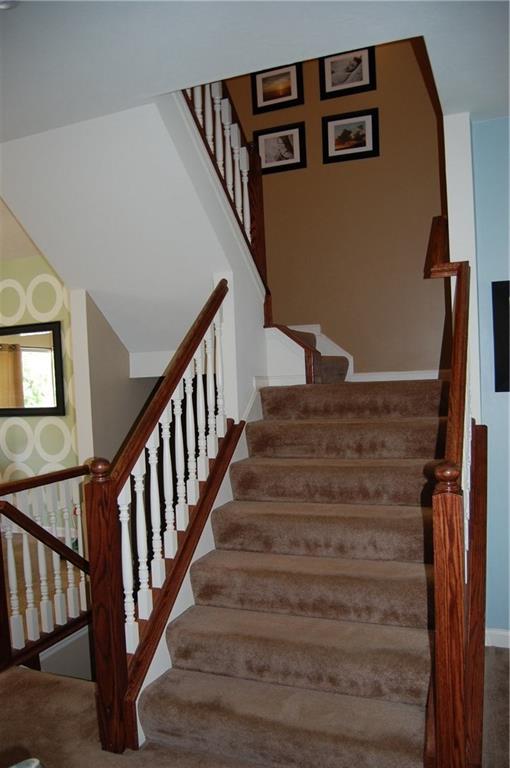 103 Shenot Road Wexford, PA 15090 - Photo 4 of 25 Entrance stairs