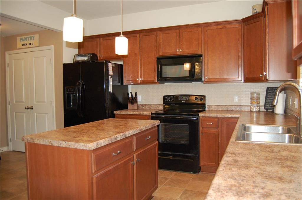 103 Shenot Road Wexford, PA 15090 - Photo 9 of 25 Gallery Image 9
