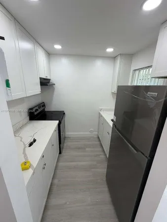 $2,150 | 2319 Johnson Street, Unit 4, Hollywood, FL 33020