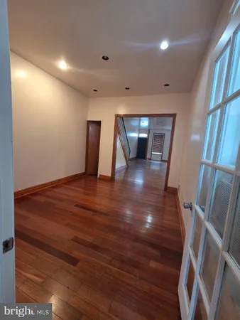 $2,200 | 524 Snyder Avenue, Philadelphia, PA 19148