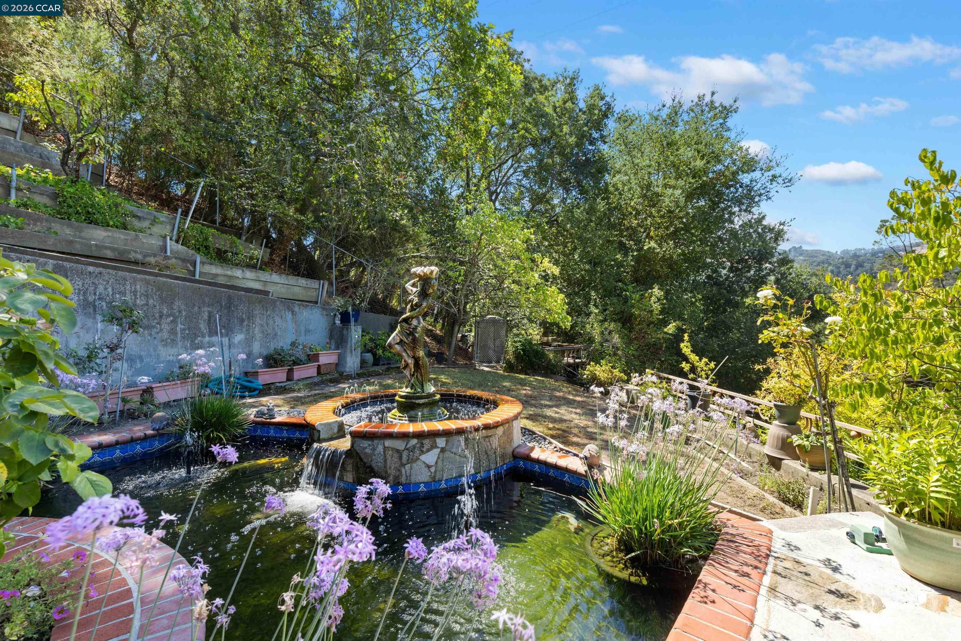 39 Mira Loma Road Orinda, CA 94563 - Photo 6 of 41