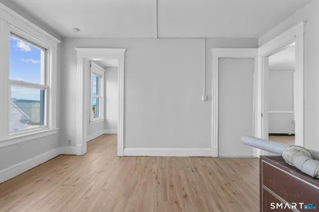 $1,100 | 73 South Street, Waterbury, CT 06706