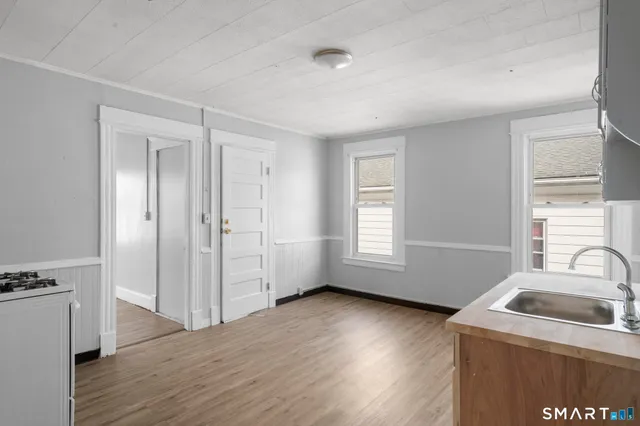 $1,100 | 73 South Street, Waterbury, CT 06706