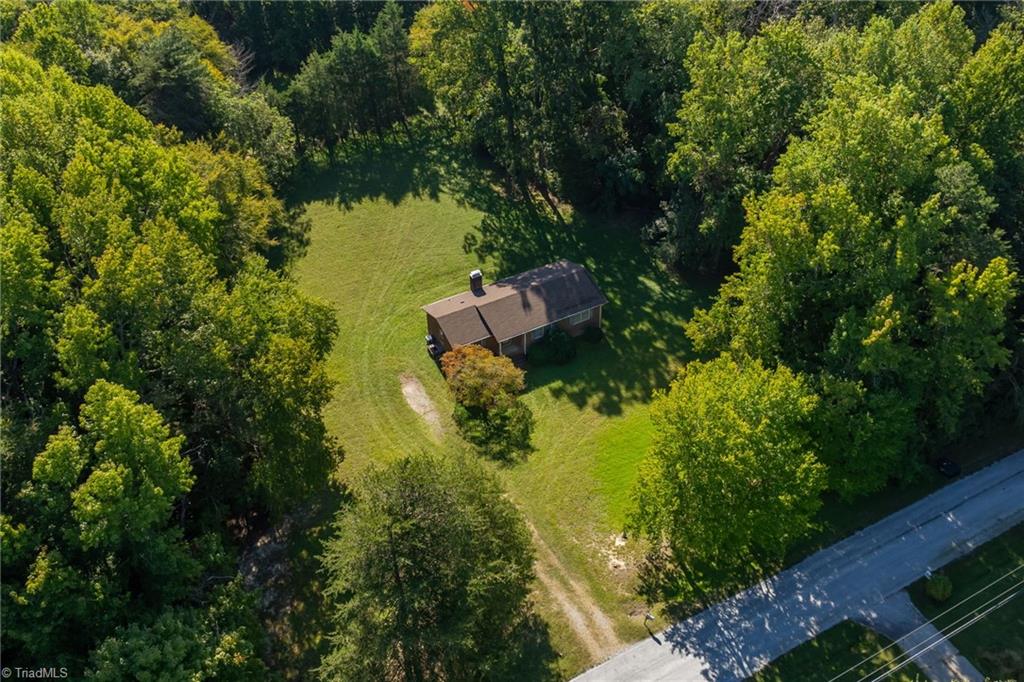 4611 Beth Road Greensboro, NC 27406 - Photo 29 of 36 Gallery Image 29