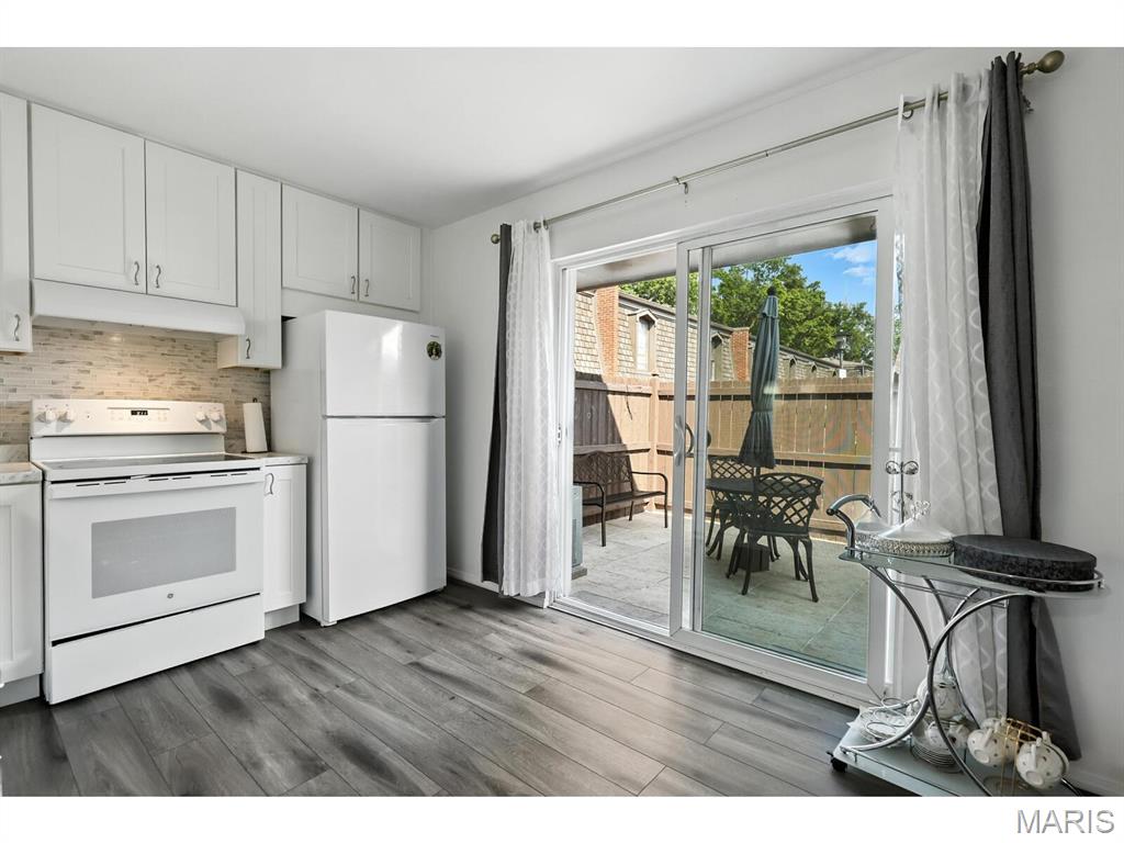 1908 Union Road St. Louis, MO 63125 - Photo 16 of 28