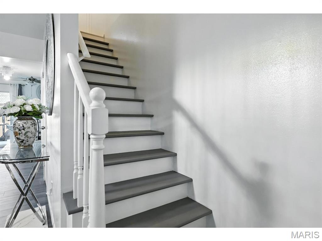 1908 Union Road St. Louis, MO 63125 - Photo 20 of 28