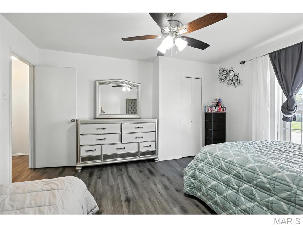 1908 Union Road St. Louis, MO 63125 - Photo 23 of 28