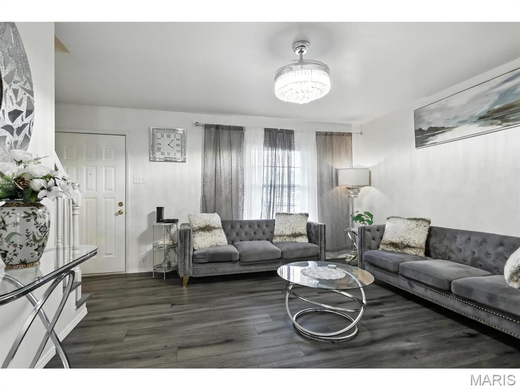 1908 Union Road St. Louis, MO 63125 - Photo 10 of 28