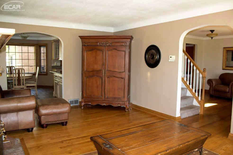 1359 Flushing Road Flushing, MI 48433 - Photo 55 of 58 21318253-54.JPG