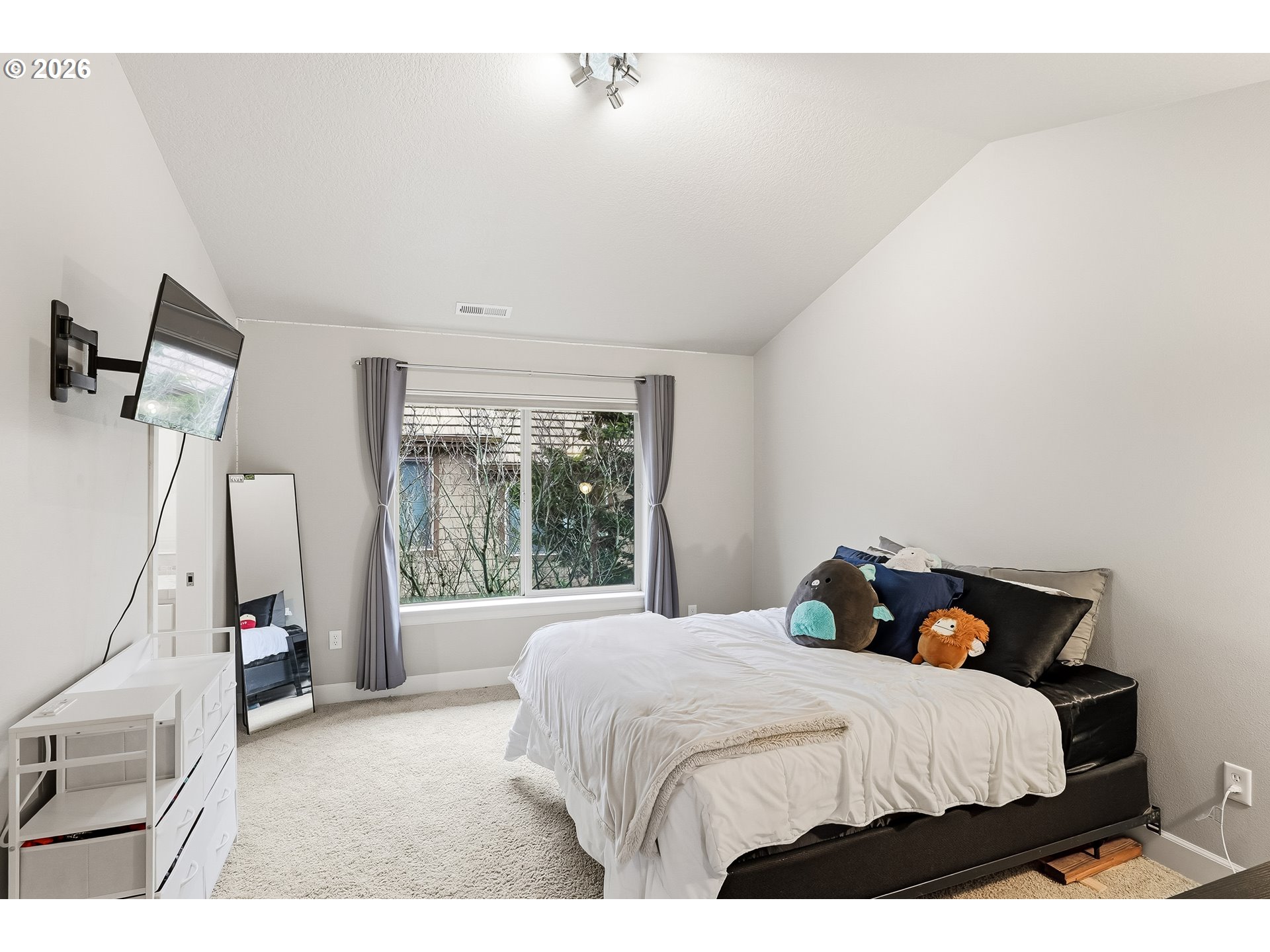 2036 Northwest Village Circle Portland, OR 97229 - Photo 12 of 24